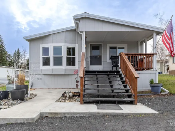 411 N Almon #310, Moscow, ID 83843