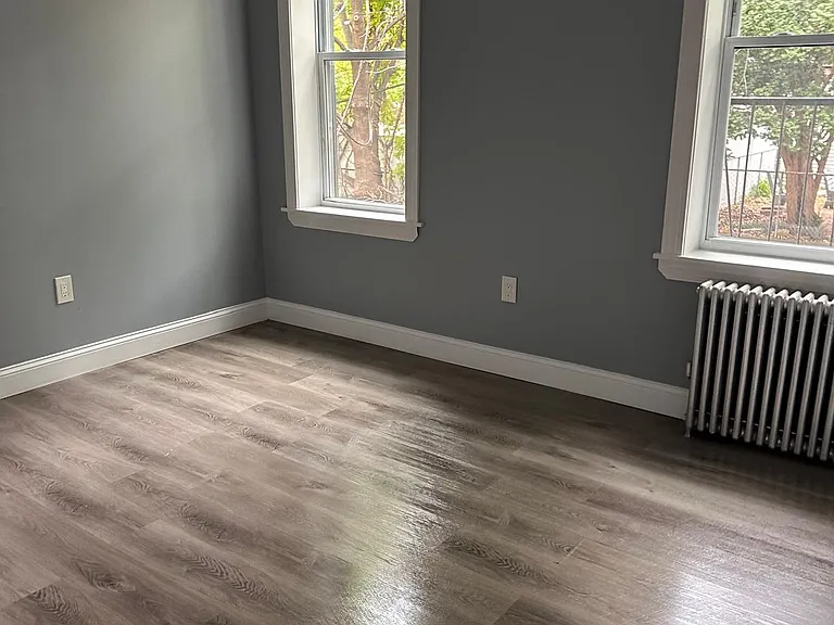 32 Corbin Ave — Photo 10