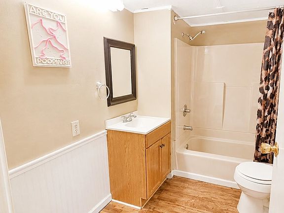 9th image of 187 Coteau Ln