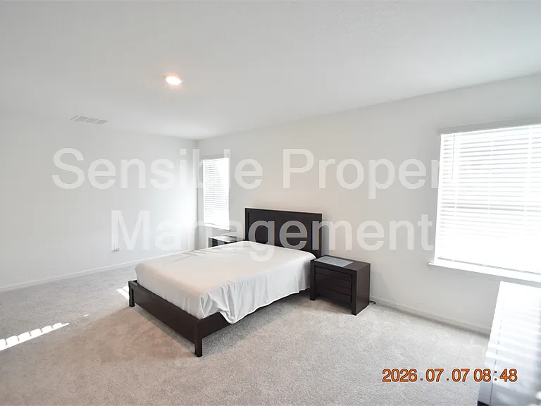 10056 Blazing Saddles Dr — Photo 23