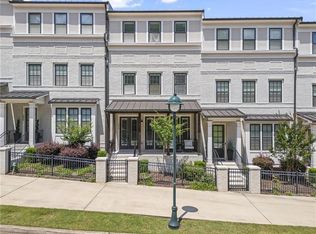 5836 Sandy Springs Cir, Sandy Springs, GA 30328