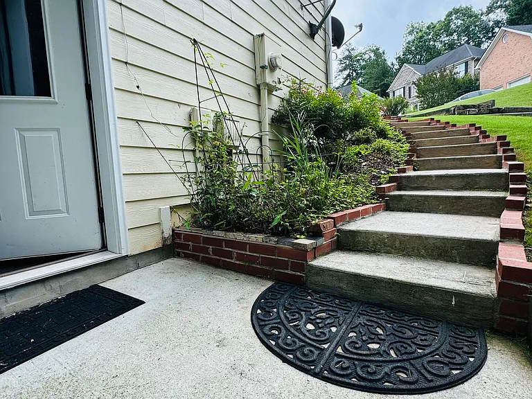 595 Oak Alley Way — Photo 43