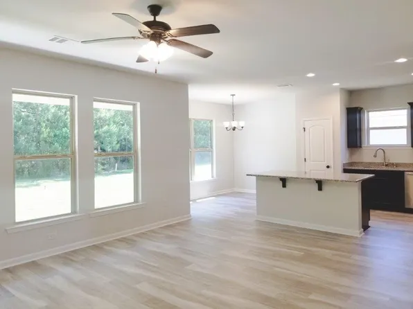 (undisclosed Address), Covington, LA 70435