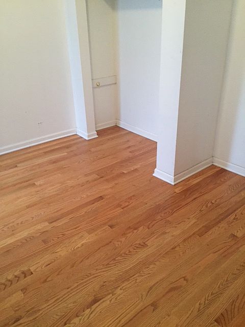 1st image of 946 W Concord Pl