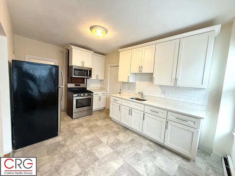 2 bed, 1100 sqft, $3,000 — Photo 2