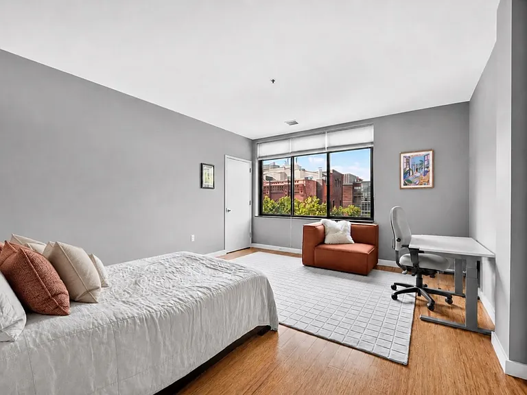 25 McWilliams Pl — Photo 10