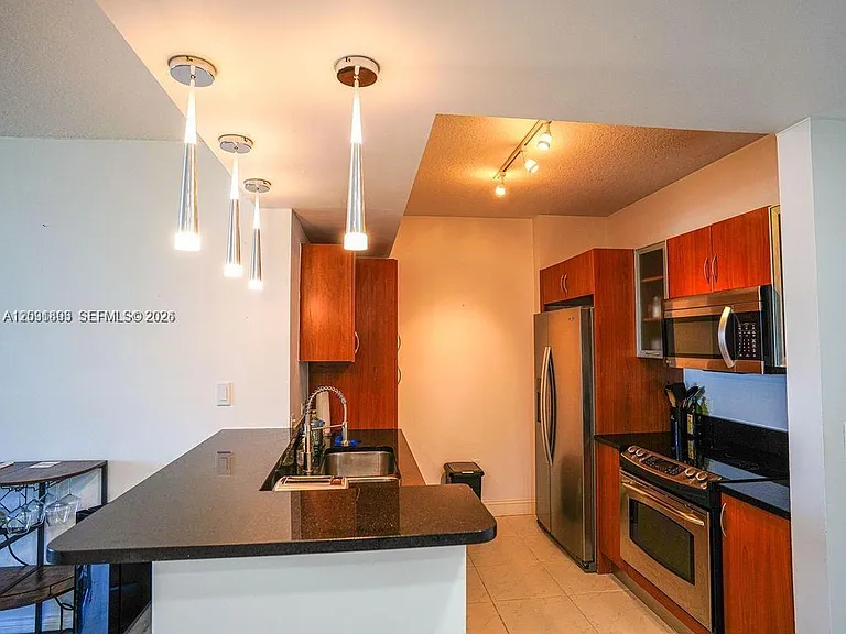 18800 NE 29th Ave #405 — Photo 12