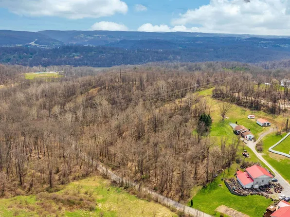 Emma Kaufman Camp Rd, Morgantown, WV 26508