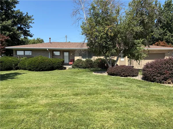 333 N Country Club Rd, Decatur, IL 62521