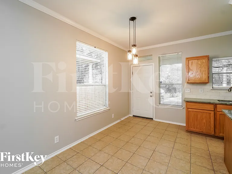 5518 Arcadia Park — Photo 5