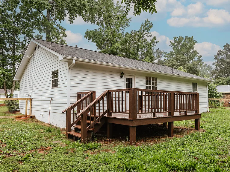 180 Oak Dr — Photo 27