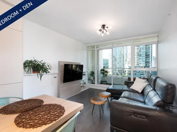 657 Whiting Way #610, Coquitlam, BC V3J 0J6