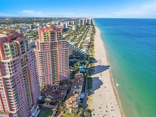 2110 N Ocean Blvd Photo 1