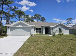 713 Degroodt Rd SW, Palm Bay, FL 32908
