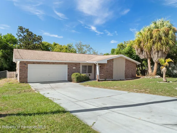 1465 Newhope Rd, Spring Hill, FL 34606