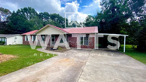 525 Canterbury Rd Photo 1