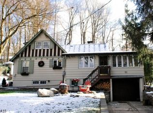 91 Hillside Rd, Sparta, NJ 07871