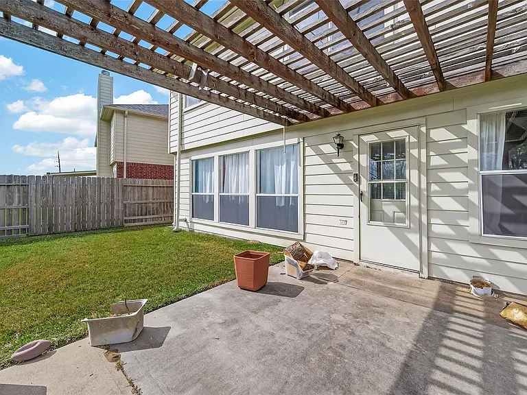 11002 Heron Nest St — Photo 48