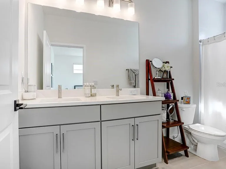 2506 W Cleveland St #20 — Photo 10