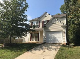 5141 Rockwood Rd, Charlotte, NC 28216