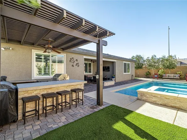 9820 Maiden Pink Ave, Las Vegas, NV 89149