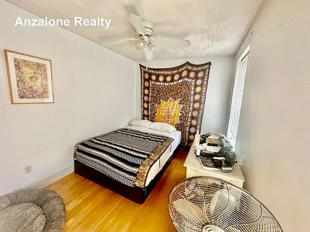 19 Margaret St #2 — Photo 10