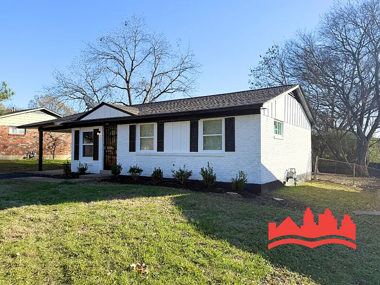 271 W Levi Rd — Photo 3