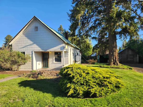 303 W Bartlett Rd, Oakesdale, WA 99158