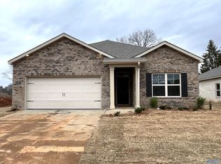 163 List Rd, Huntsville, AL 35810