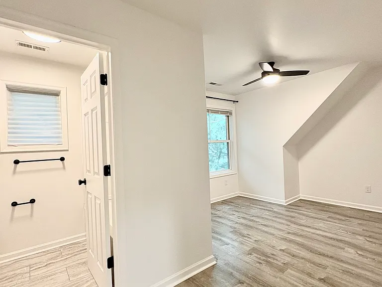 2380 Professor Ave #3 — Photo 8