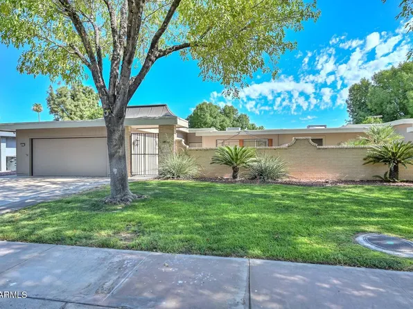 10314 W SPANISH MOSS Lane, Sun City, AZ 85373