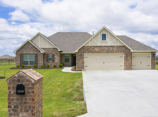 12838 N 44th Ave E, Skiatook, OK 74070