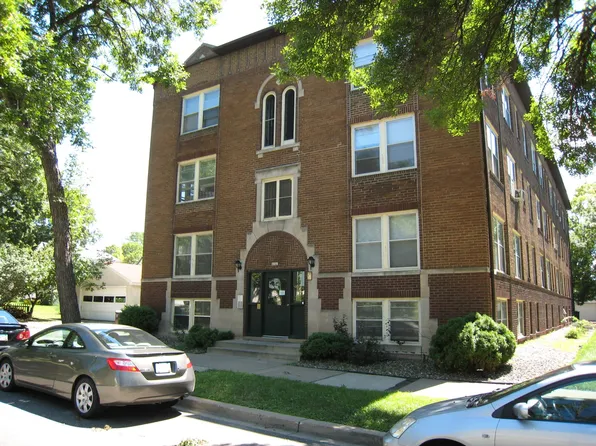 2276 Highland Pkwy #Br1, Saint Paul, MN 55116