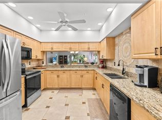 6010 Chardonnay Ln APT 103, Naples, FL 34119