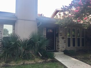 7508 Highmont St, Dallas, TX 75230