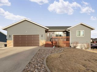 4406 Titan Dr, Rapid City, SD 57701