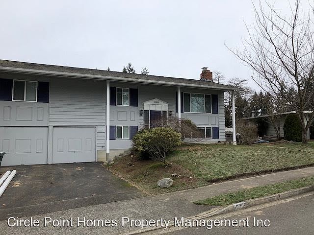 1st image of 16208 NE 18th St