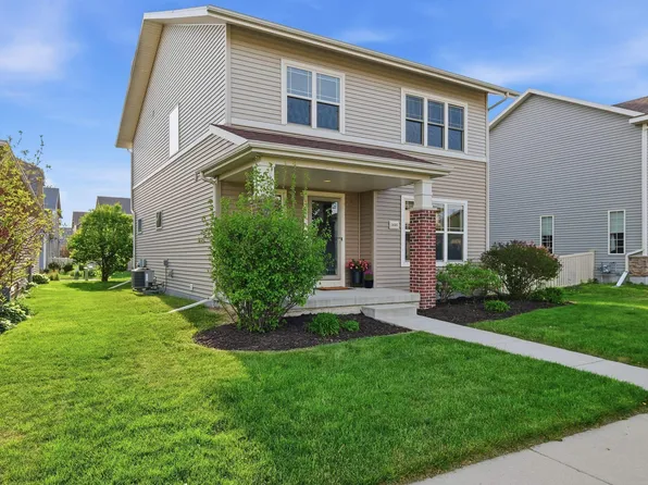 1446 Thoreau Dr, Sun Prairie, WI 53590