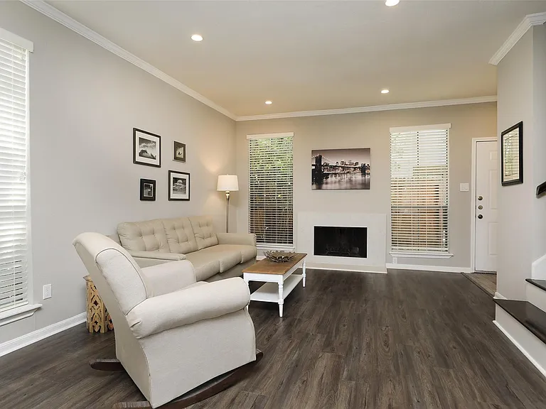 1201 McDuffie St #211 — Photo 7
