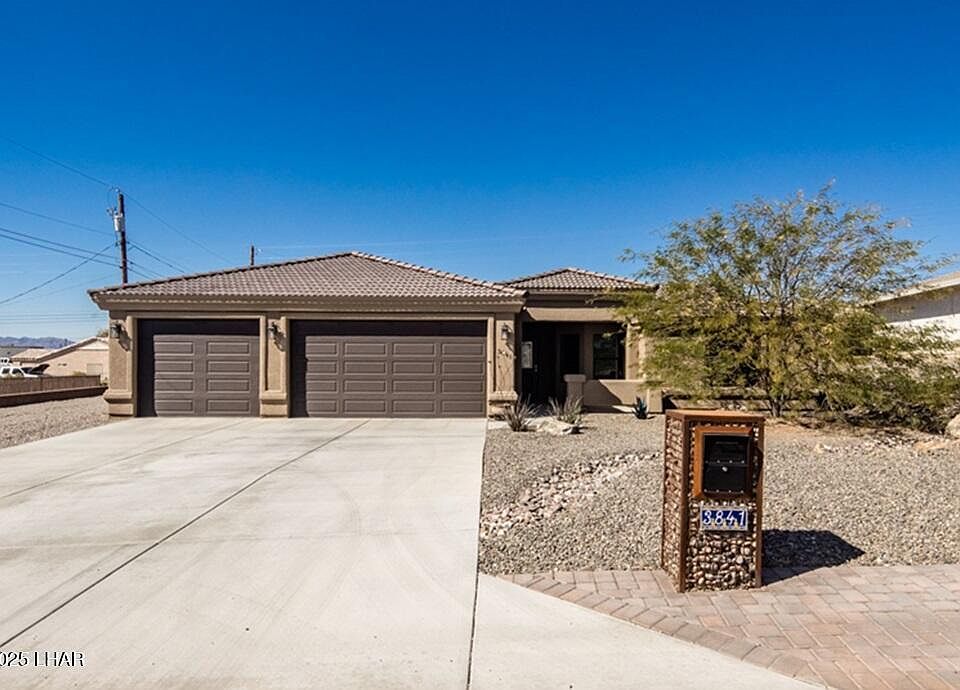 1st image of 3841 Sweetgrass Dr