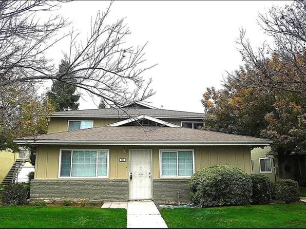481 W Santa Ana Ave APT 1, Clovis, CA 93612