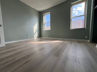 445 W Carey St, Philadelphia, PA 19140