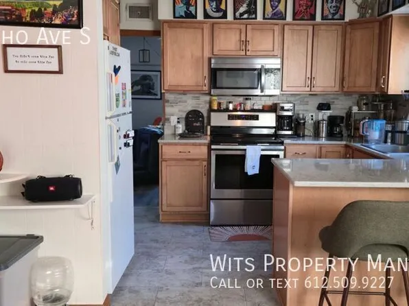 3278 Idaho Ave S, Saint Louis Park, MN 55426
