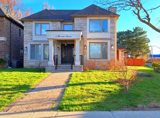 38 Harrison Ave, Mississauga, ON L5H 2N9