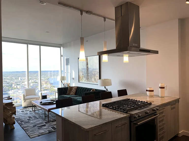 515 Church St #4011 — Photo 4