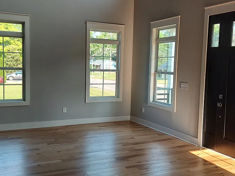 1213 Rison Ave — Photo 5