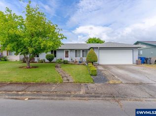 4355 Burlington Loop NE, Salem, OR 97305