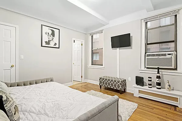 Rented by Compass | media 5