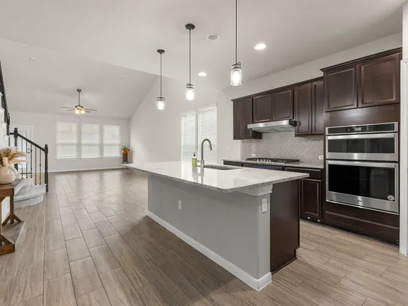 9802 Acero Dr, Austin, TX 78717
