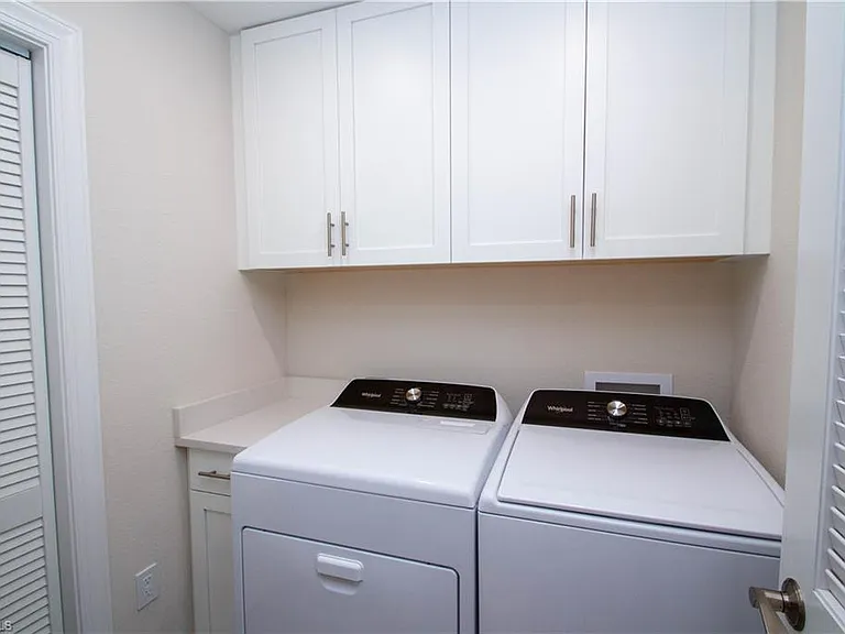 268 Indies Dr E #102 — Photo 35